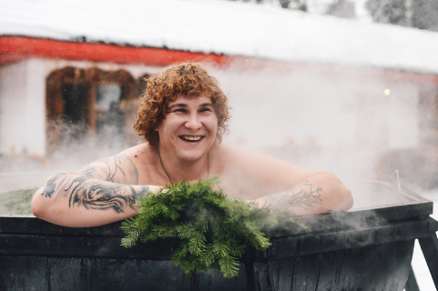 Как баня помогает пережить новогодний марафон без усталости